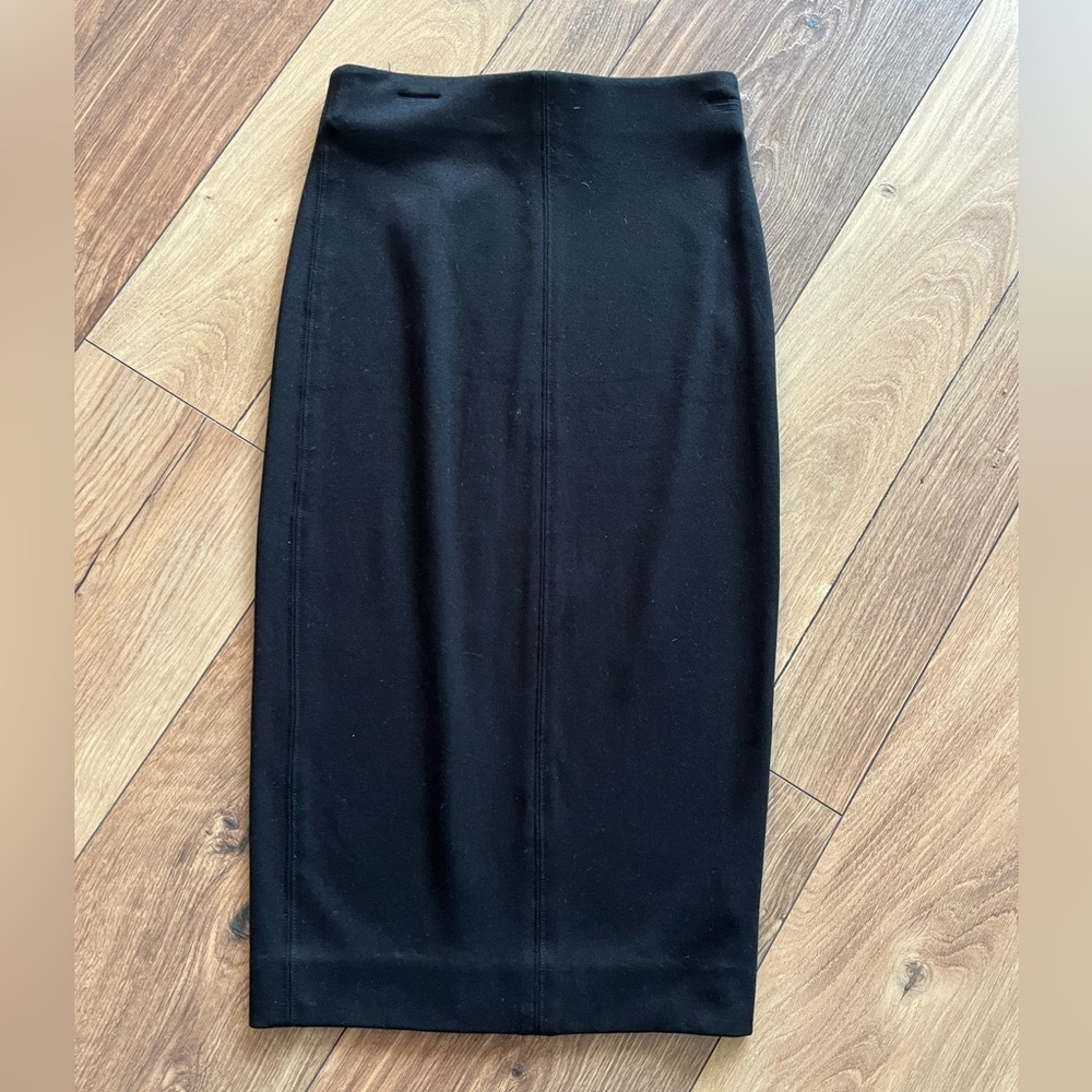 Aritzia Wilfred Black Midi Pencil Skirt - Picture 2 of 6